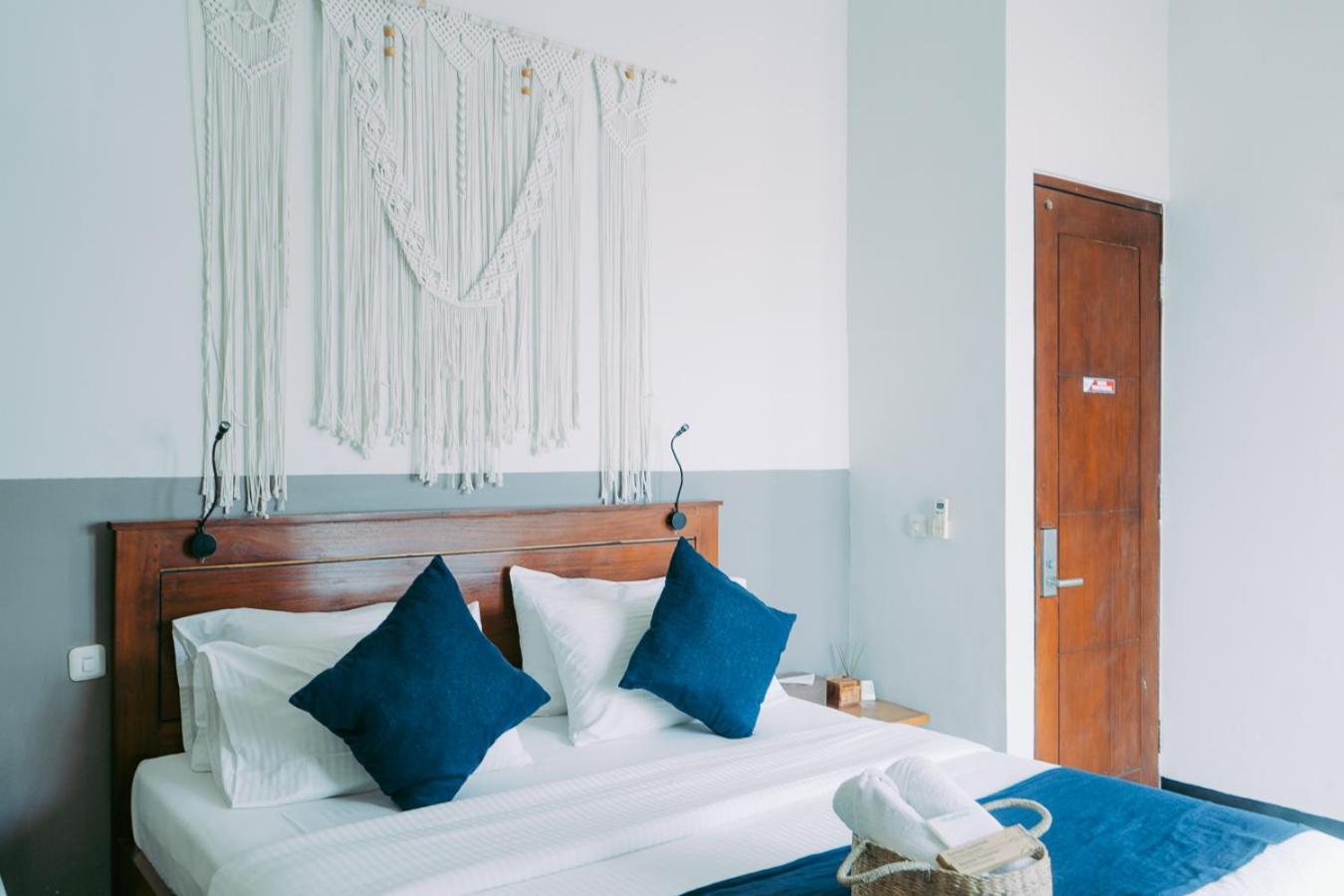 Escape Bajo Hotel Labuan Bajo Ngoại thất bức ảnh