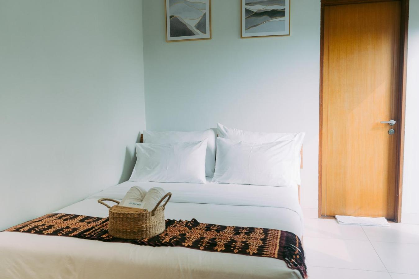 Escape Bajo Hotel Labuan Bajo Ngoại thất bức ảnh