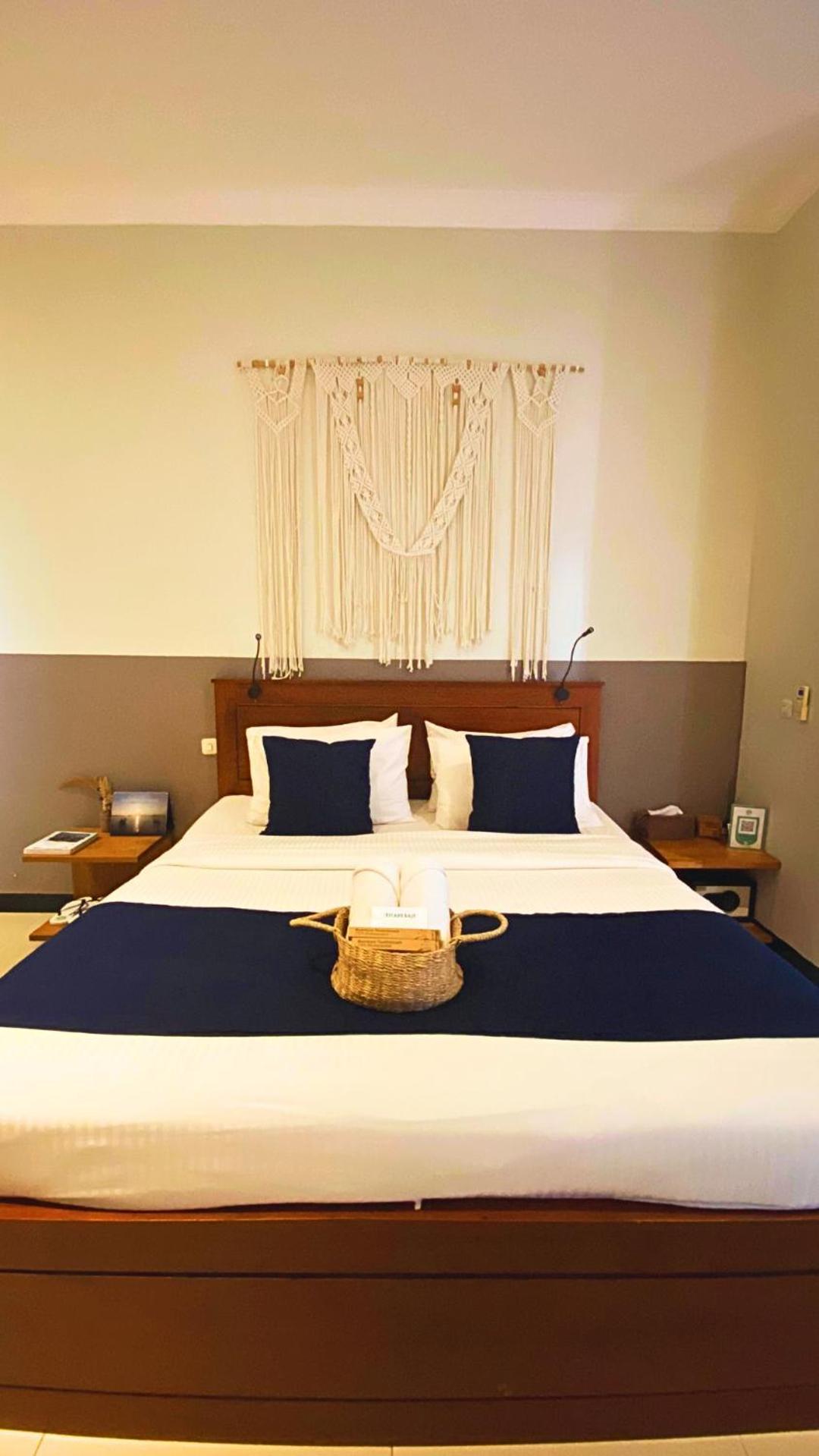 Escape Bajo Hotel Labuan Bajo Ngoại thất bức ảnh