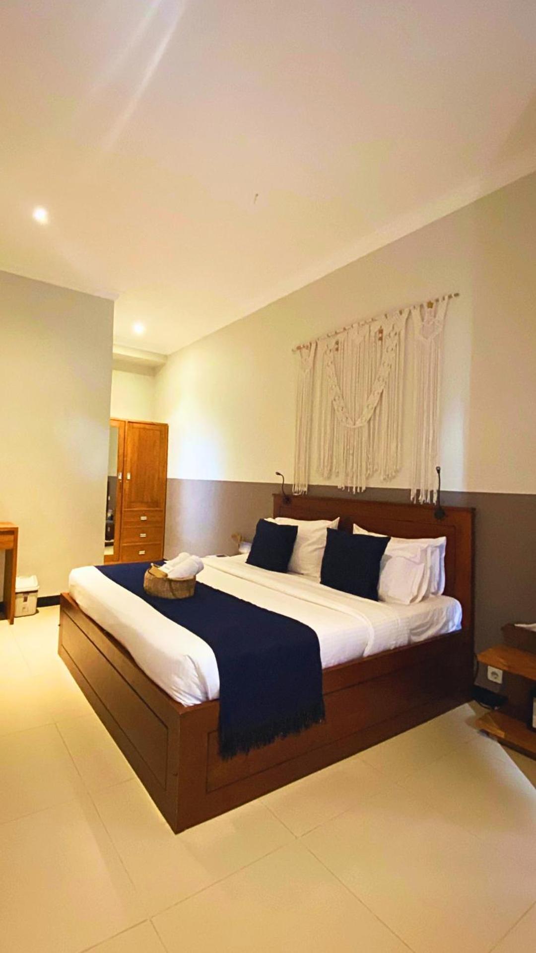 Escape Bajo Hotel Labuan Bajo Ngoại thất bức ảnh